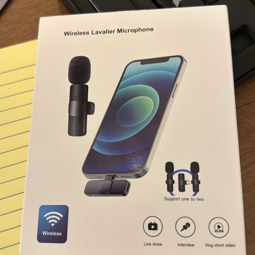 Wireless Microphone - Picture 2 of 3